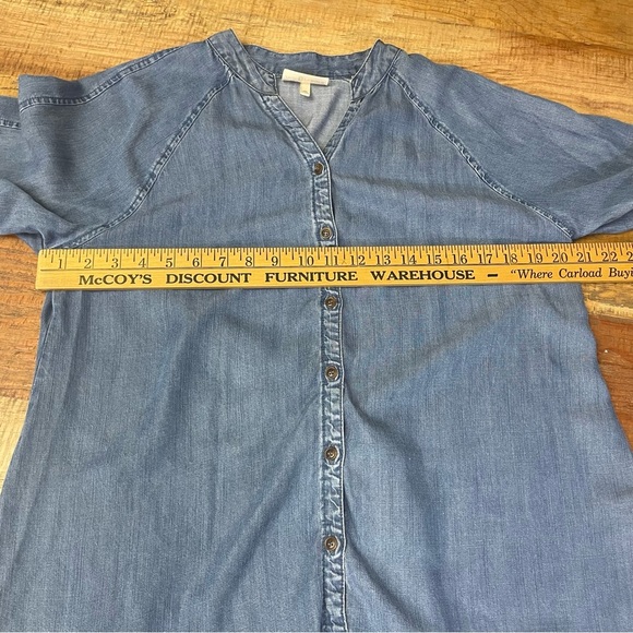 Hester and Orchard women’s size Medium Tencel Button Split Neck raw hem Top - Picture 8 of 12